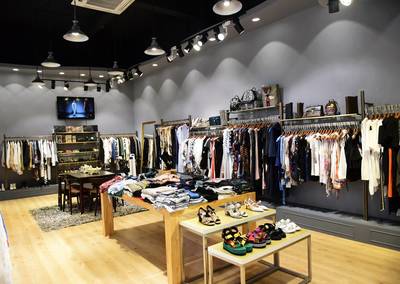 溫嶺這家女裝店，何以吸引無數(shù)愛美姑娘？